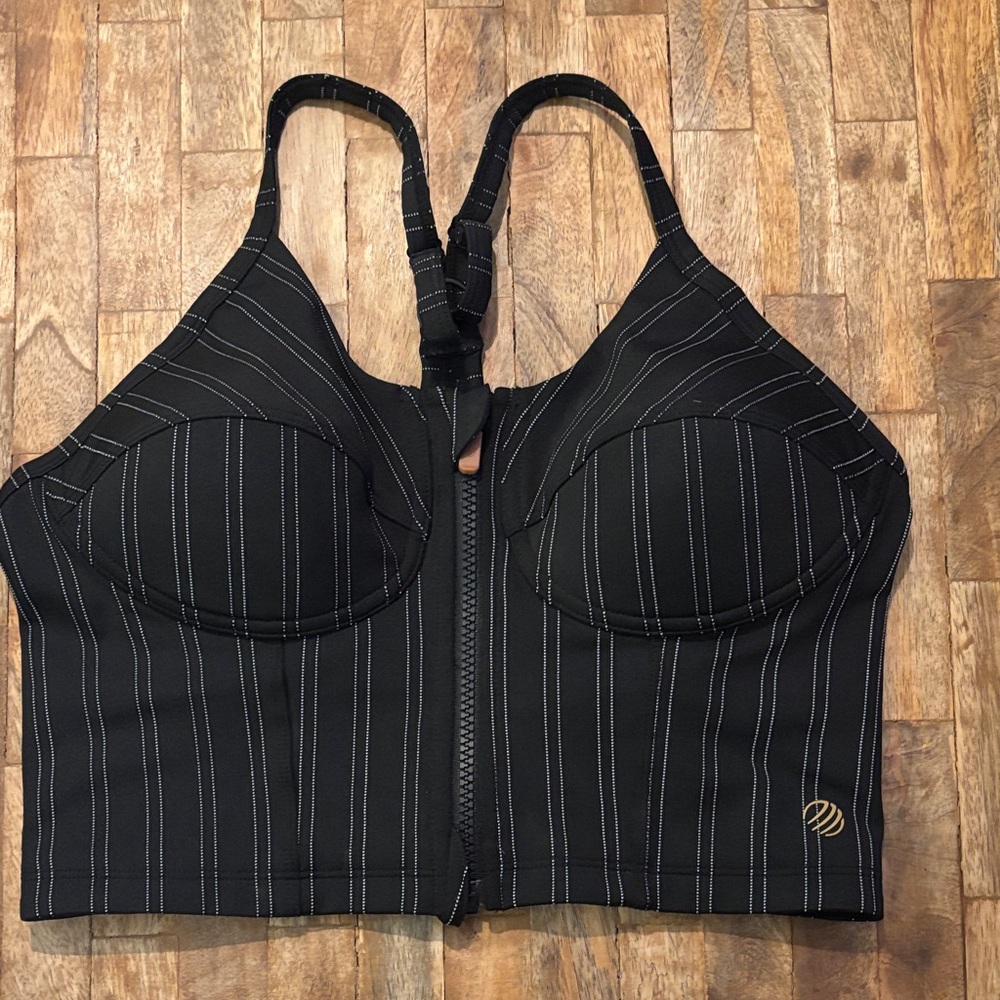 MPG Black Pinstripe Longline Bra with Front Zip size M
